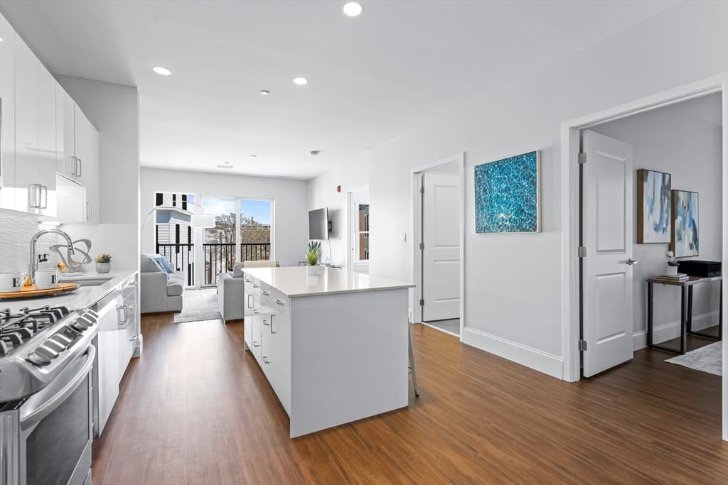 Condominium at 205 Maverick St. # 402, Boston MA 02128, Boston, photo 5 of 35