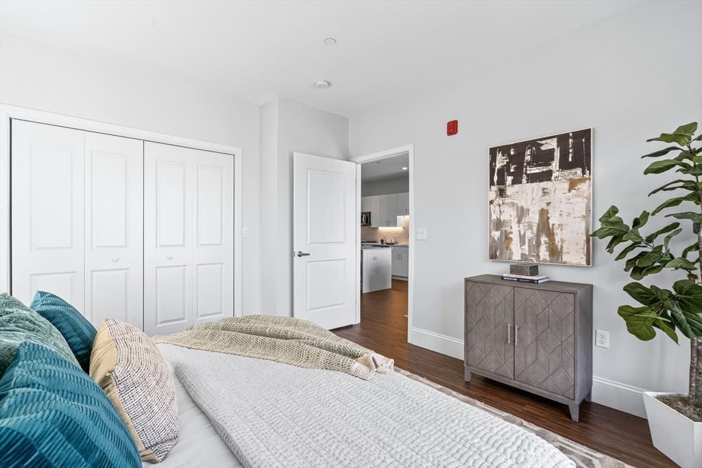 Condominium at 205 Maverick St. # 402, Boston MA 02128, Boston, photo 14 of 35