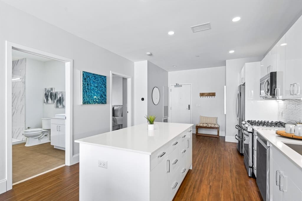 Condominium at 205 Maverick St. # 402, Boston MA 02128, Boston, photo 8 of 35