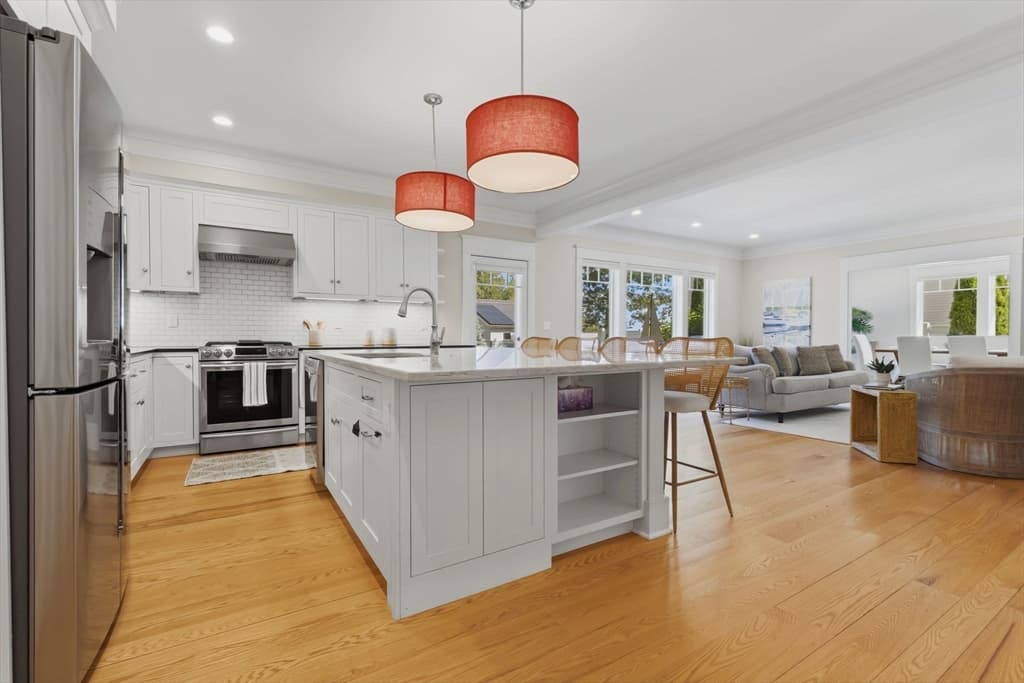 Single Family Residence at 4 Chapel St # A, Newburyport MA 01950, photo 6 of 42