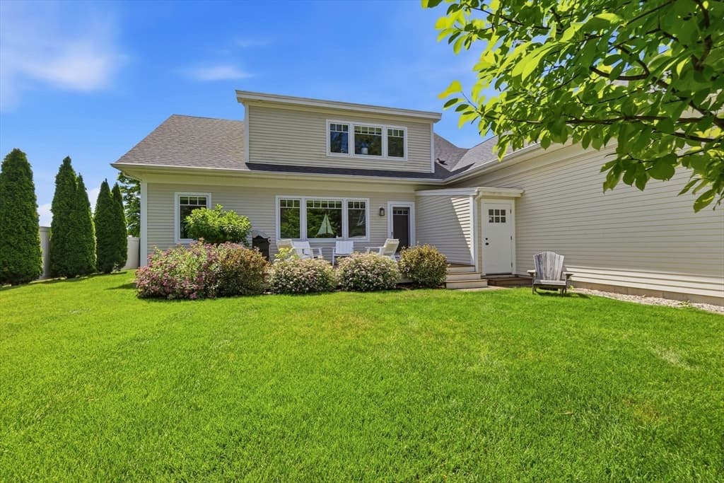 Single Family Residence at 4 Chapel St # A, Newburyport MA 01950, photo 38 of 42