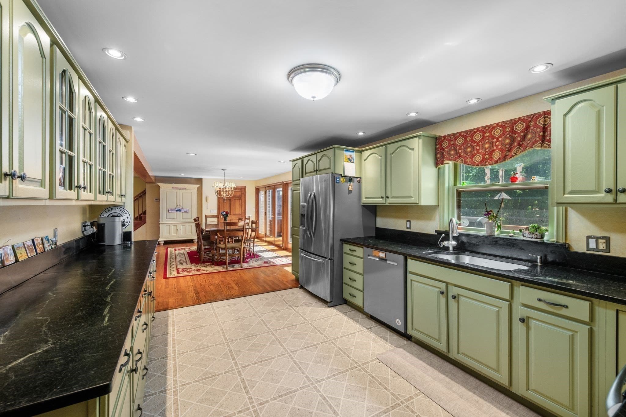 Single Family Residence at 11 Rocky Woods Rd, Groveland MA 01834, photo 16 of 42