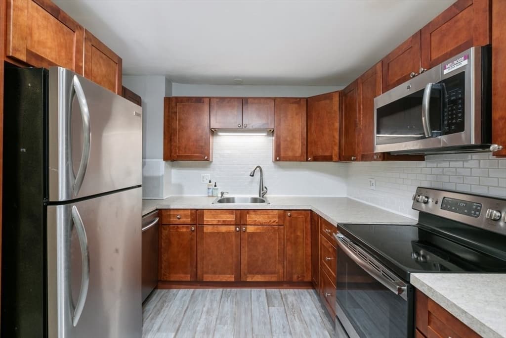60 Vinton St # 3, Melrose MA 02176 photo 6