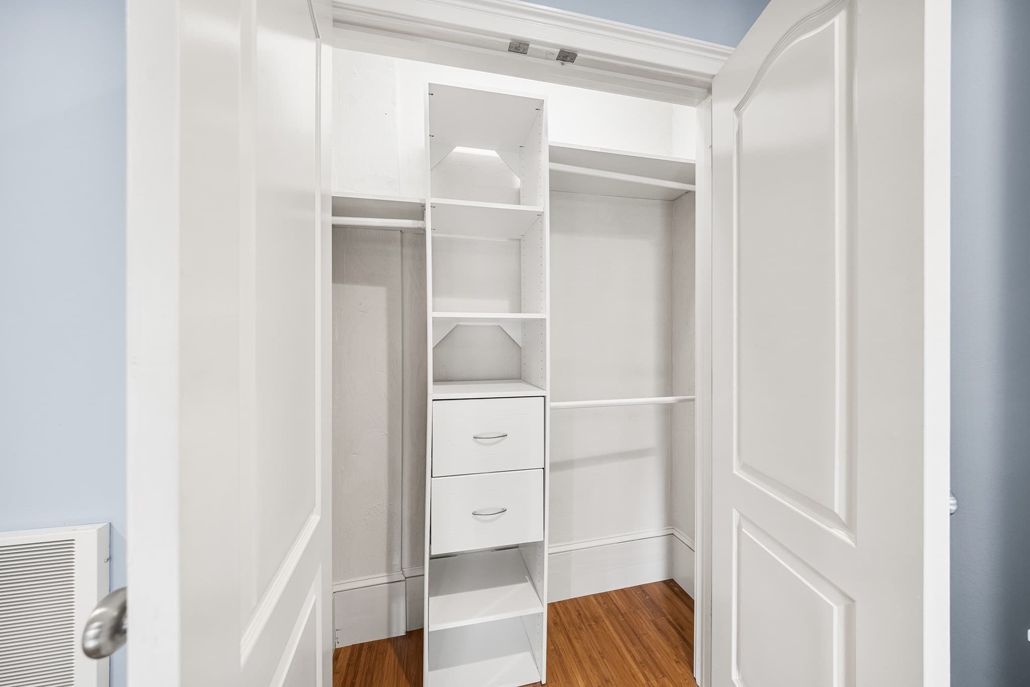 Condominium at 32 Rutland Sq # 3, Boston MA 02118, photo 21 of 30