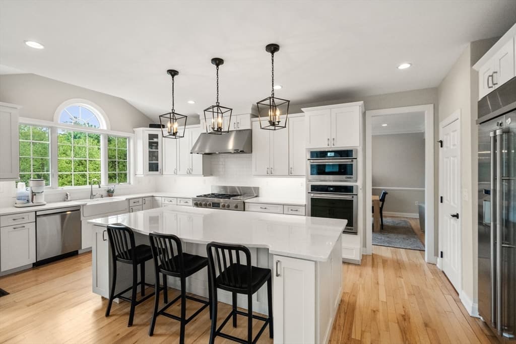 17 Walnut Hill Ln, Cohasset MA 02025 photo 11