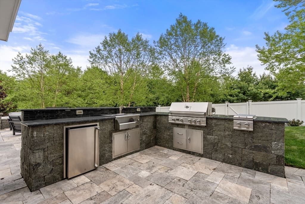 17 Walnut Hill Ln, Cohasset MA 02025 photo 39