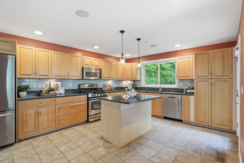 185 America Blvd # 185, Ashland MA 01721 photo 7