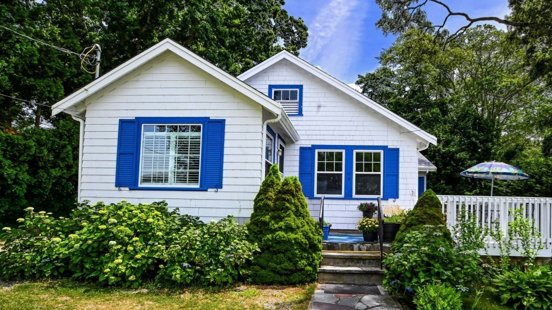 Single Family Residence at 5 Hamlin Avenue, Falmouth MA 02540, photo 3 of 34