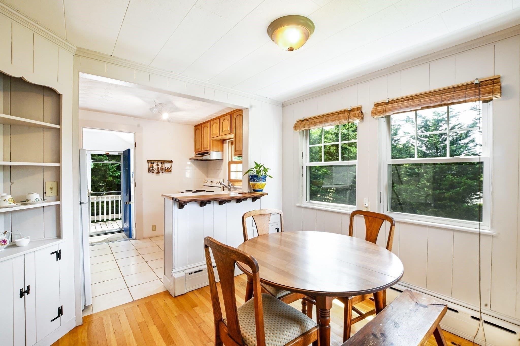 Single Family Residence at 5 Hamlin Avenue, Falmouth MA 02540, photo 8 of 34