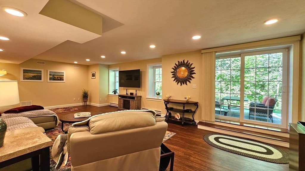 Single Family Residence at 107 Winterberry Lane, Easton MA 02356, Easton, photo 35 of 42