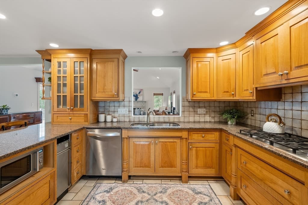 14 Harnden Road, Foxboro MA 02035 photo 13