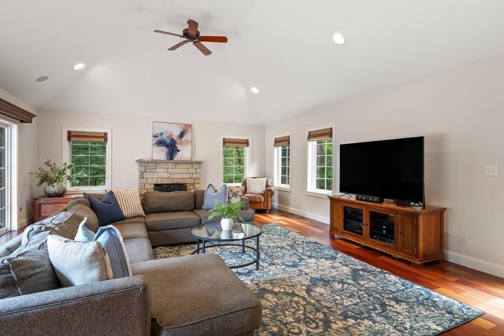 14 Harnden Road, Foxboro MA 02035 photo 17