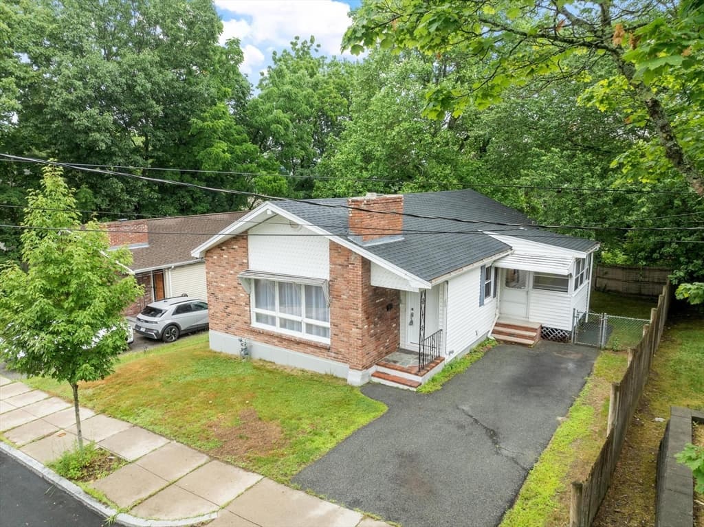 Single Family Residence at 68 Charles St, Boston MA 02136, Boston