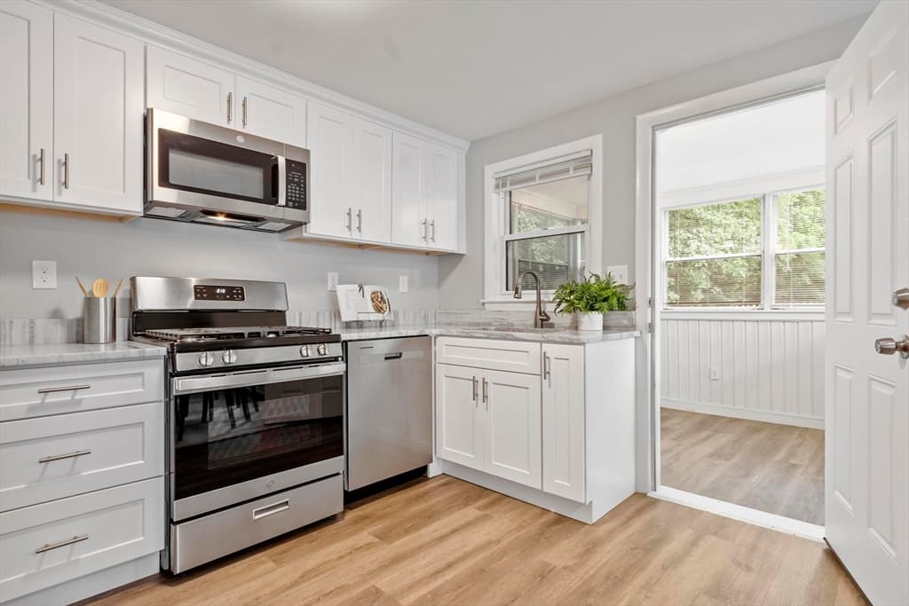 Single Family Residence at 68 Charles St, Boston MA 02136, Boston, photo 11 of 42