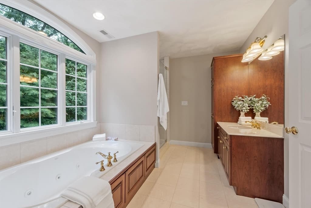 33 Nutmeg Ln, North Andover MA 01845 photo 30
