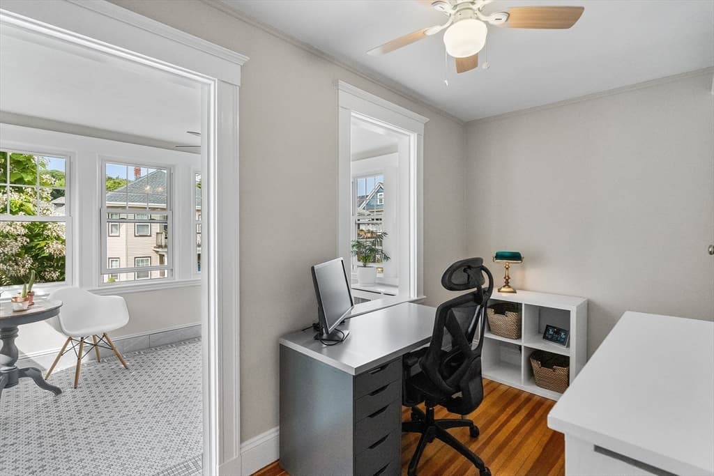 Condominium at 328 Beech St # 2, Boston MA 02131, Boston, photo 9 of 35