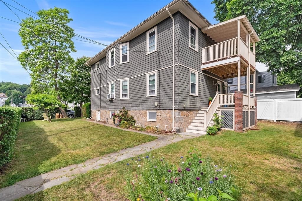 Condominium at 328 Beech St # 2, Boston MA 02131, Boston, photo 34 of 35