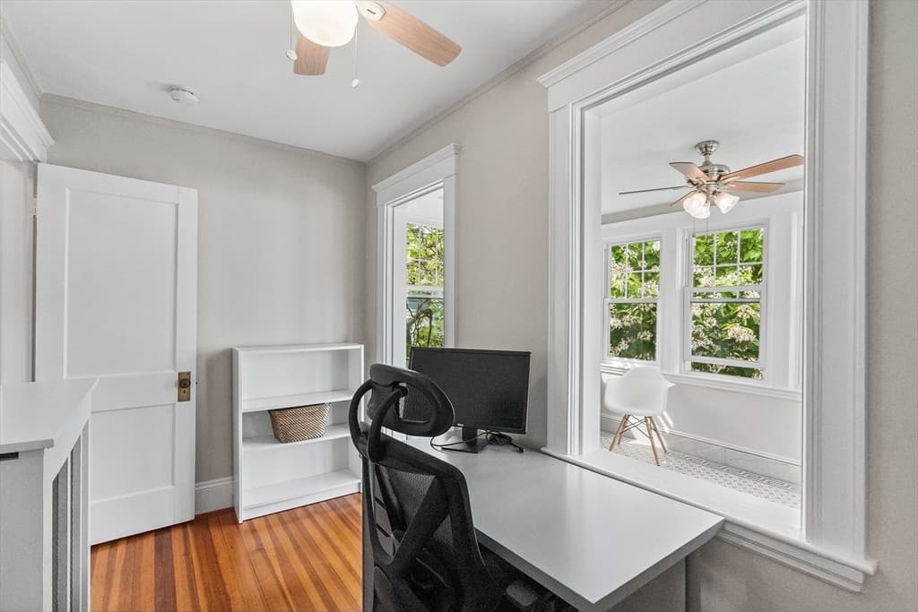 Condominium at 328 Beech St # 2, Boston MA 02131, Boston, photo 10 of 35