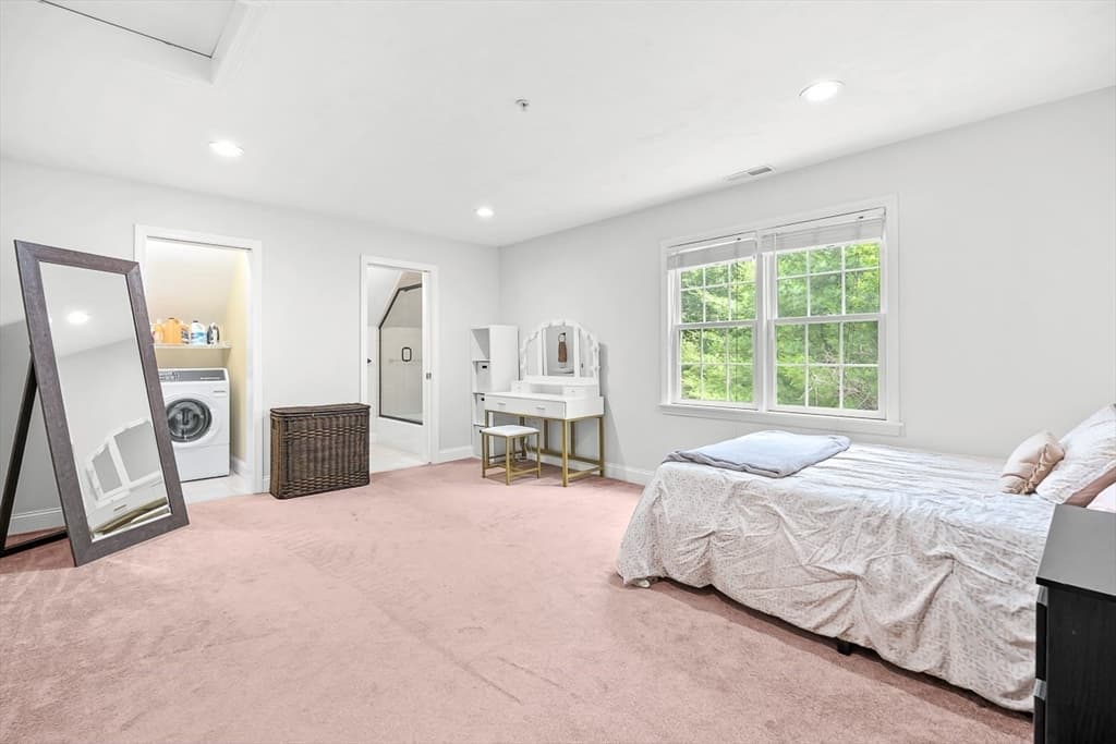 Condominium at 17 Hepatica Drive # 17, North Andover MA 01845, photo 29 of 42
