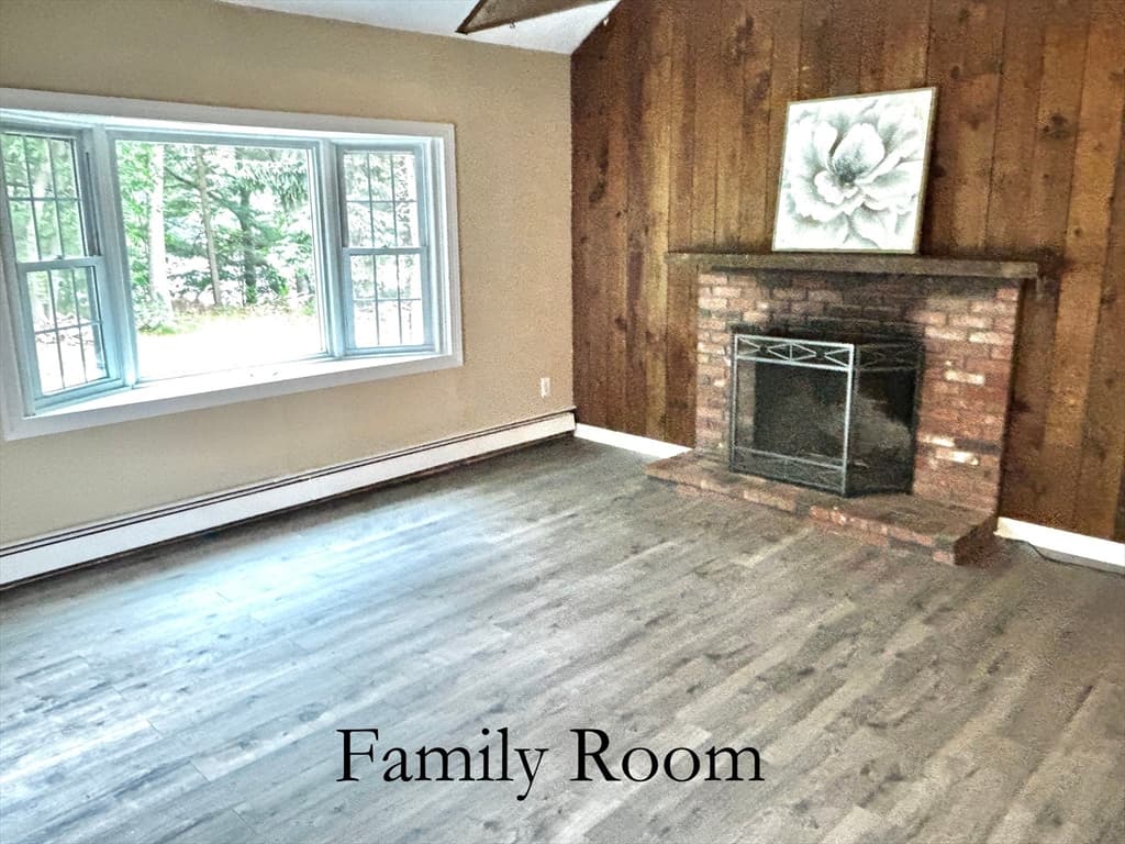 290 Center St, Pembroke MA 02359 photo 6