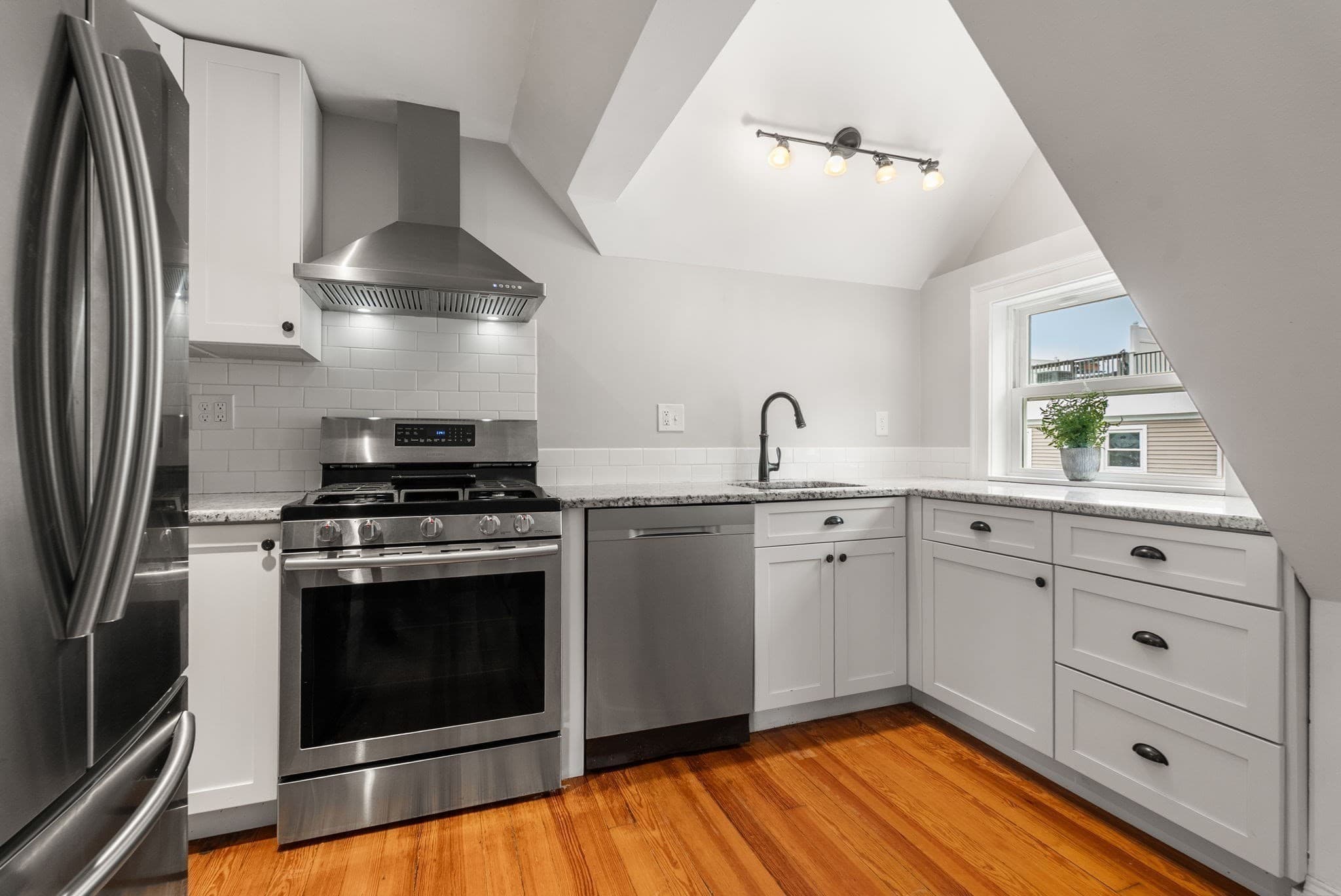 Condominium at 36 Cummings Rd # 4, Boston MA 02135, photo 4 of 20
