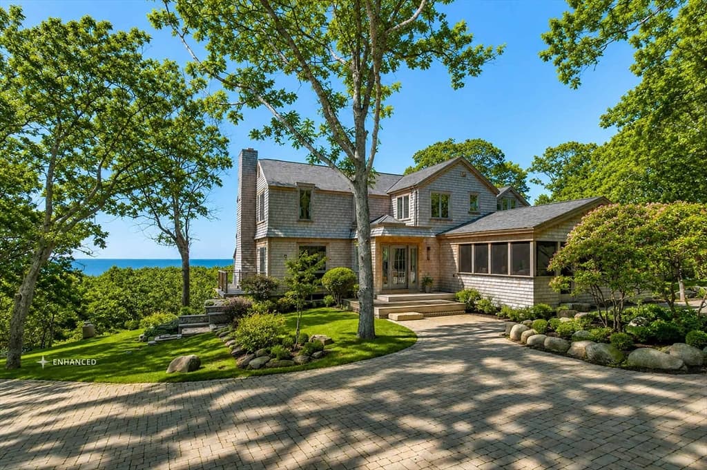 63 Putnam Rd, Chilmark MA 02535