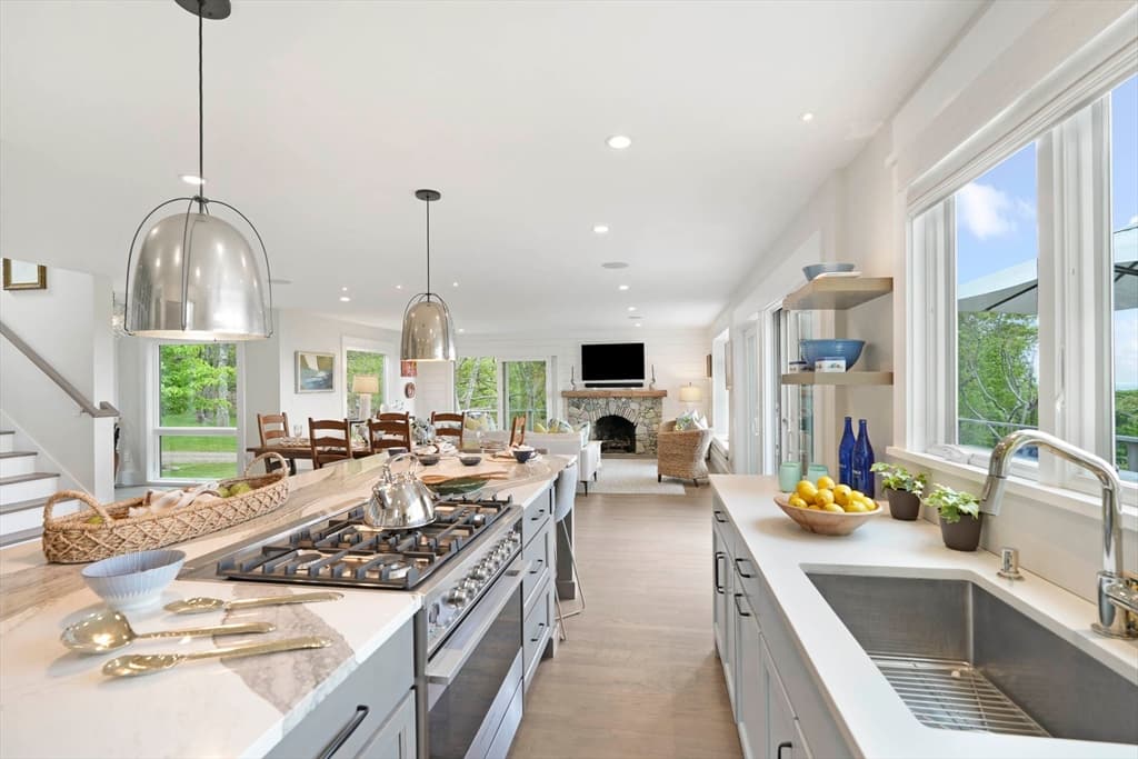 Single Family Residence at 63 Putnam Rd, Chilmark MA 02535, photo 15 of 42