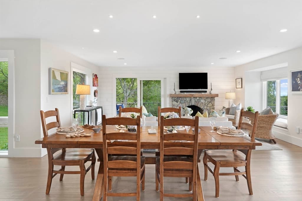 Single Family Residence at 63 Putnam Rd, Chilmark MA 02535, photo 11 of 42
