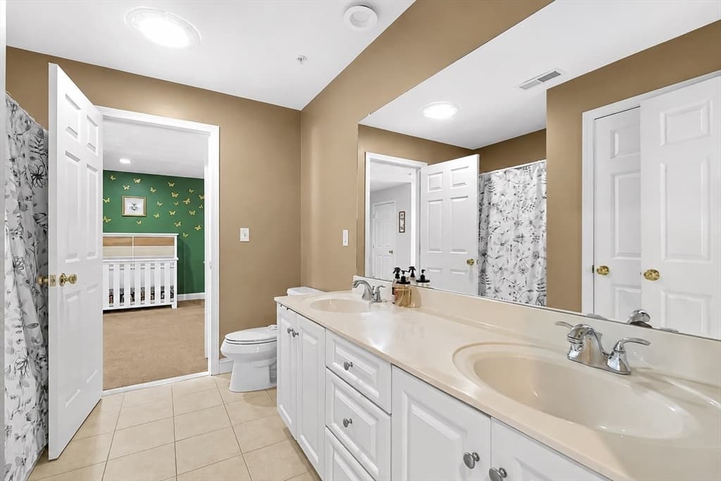 Single Family Residence at 17 Hepatica Drive # 17, North Andover MA 01845, North Andover, photo 26 of 42
