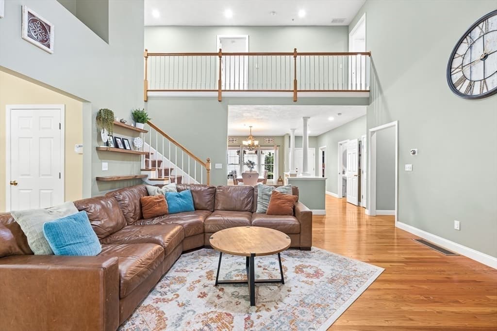 Single Family Residence at 17 Hepatica Drive # 17, North Andover MA 01845, North Andover, photo 10 of 42