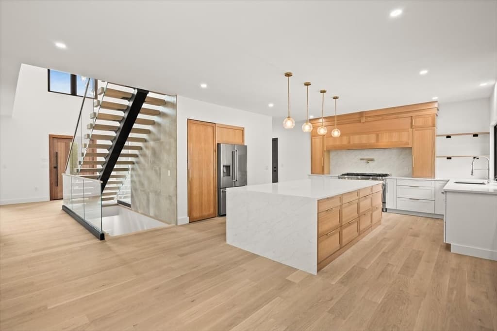 Single Family Residence at 30 Starr Ln, Rehoboth MA 02769, Rehoboth, photo 6 of 42