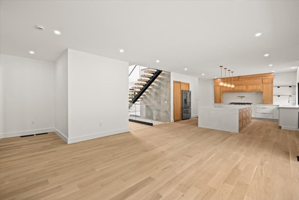 Single Family Residence at 30 Starr Ln, Rehoboth MA 02769, Rehoboth, photo 14 of 42