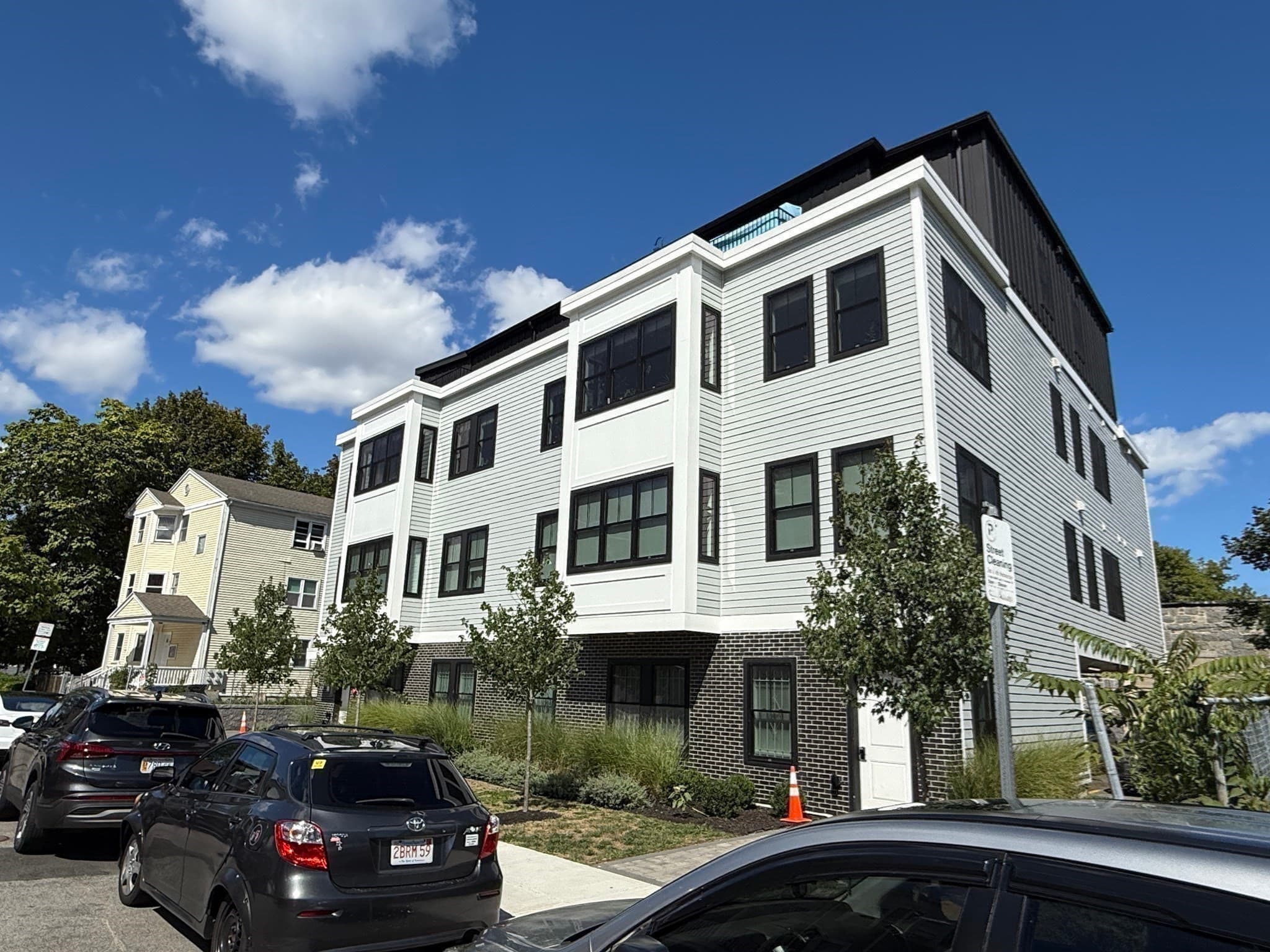 Condominium at 52 Withington St # 7, Boston MA 02124, photo 28 of 32
