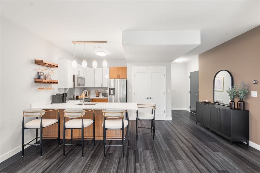 999 Hancock St # 313, Quincy MA 02169 photo 5