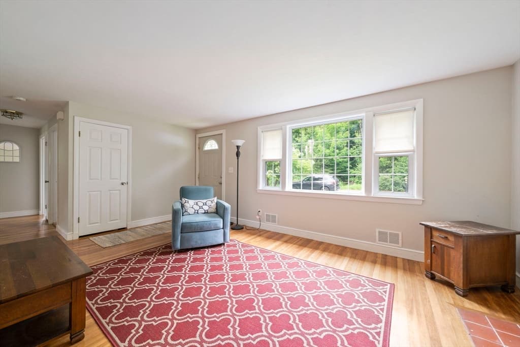 41 Brick Kiln Ln, Pembroke MA 02359 photo 6