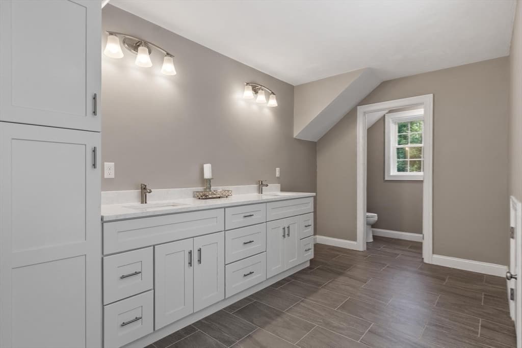 Condominium at 4 Jewett Rd # 4, Sterling MA 01564, Sterling, photo 22 of 36