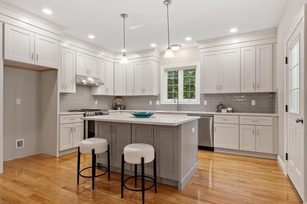 Condominium at 4 Jewett Rd # 4, Sterling MA 01564, Sterling, photo 7 of 36