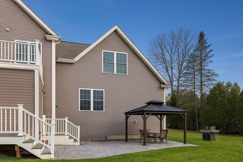 195 Lower Gore Dr, Webster MA 01570 photo 24