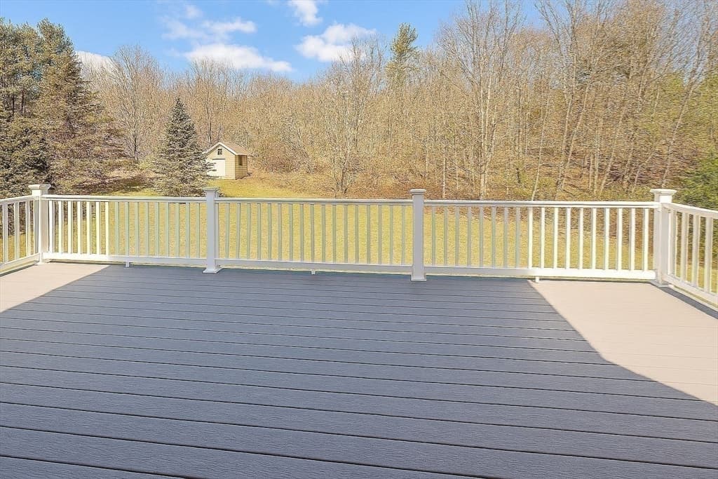 195 Lower Gore Dr, Webster MA 01570 photo 14