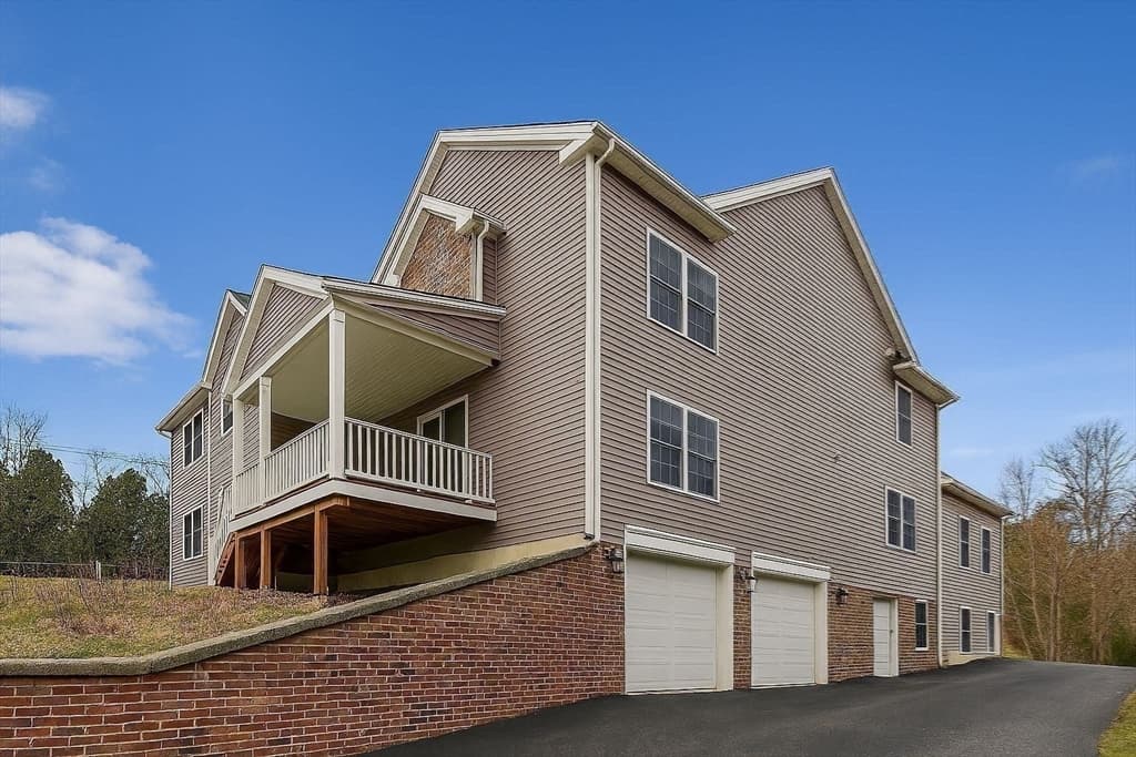 195 Lower Gore Dr, Webster MA 01570 photo 19
