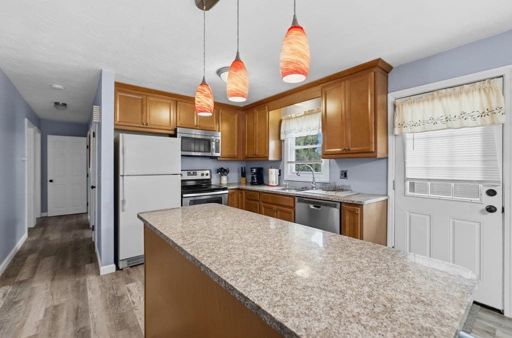 Single Family Residence at 117 Fales Rd, Bristol RI 02809, Bristol, photo 26 of 42