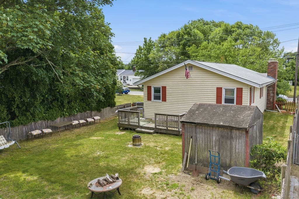 Single Family Residence at 117 Fales Rd, Bristol RI 02809, Bristol, photo 3 of 42