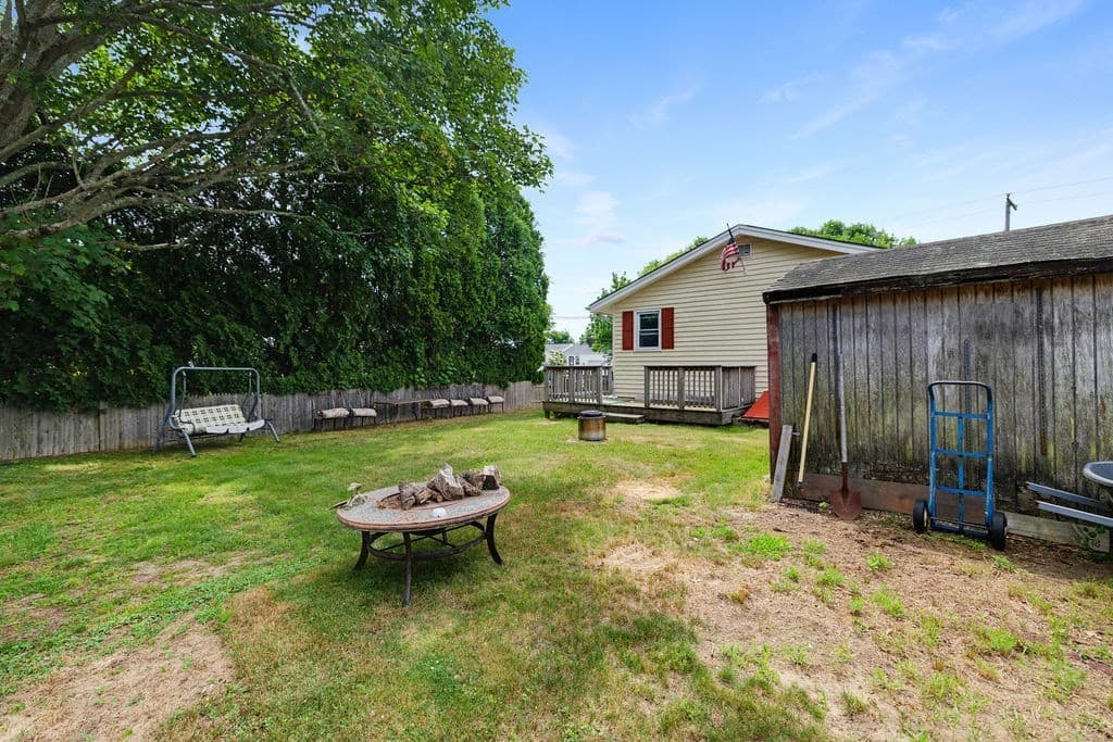 Single Family Residence at 117 Fales Rd, Bristol RI 02809, Bristol, photo 40 of 42