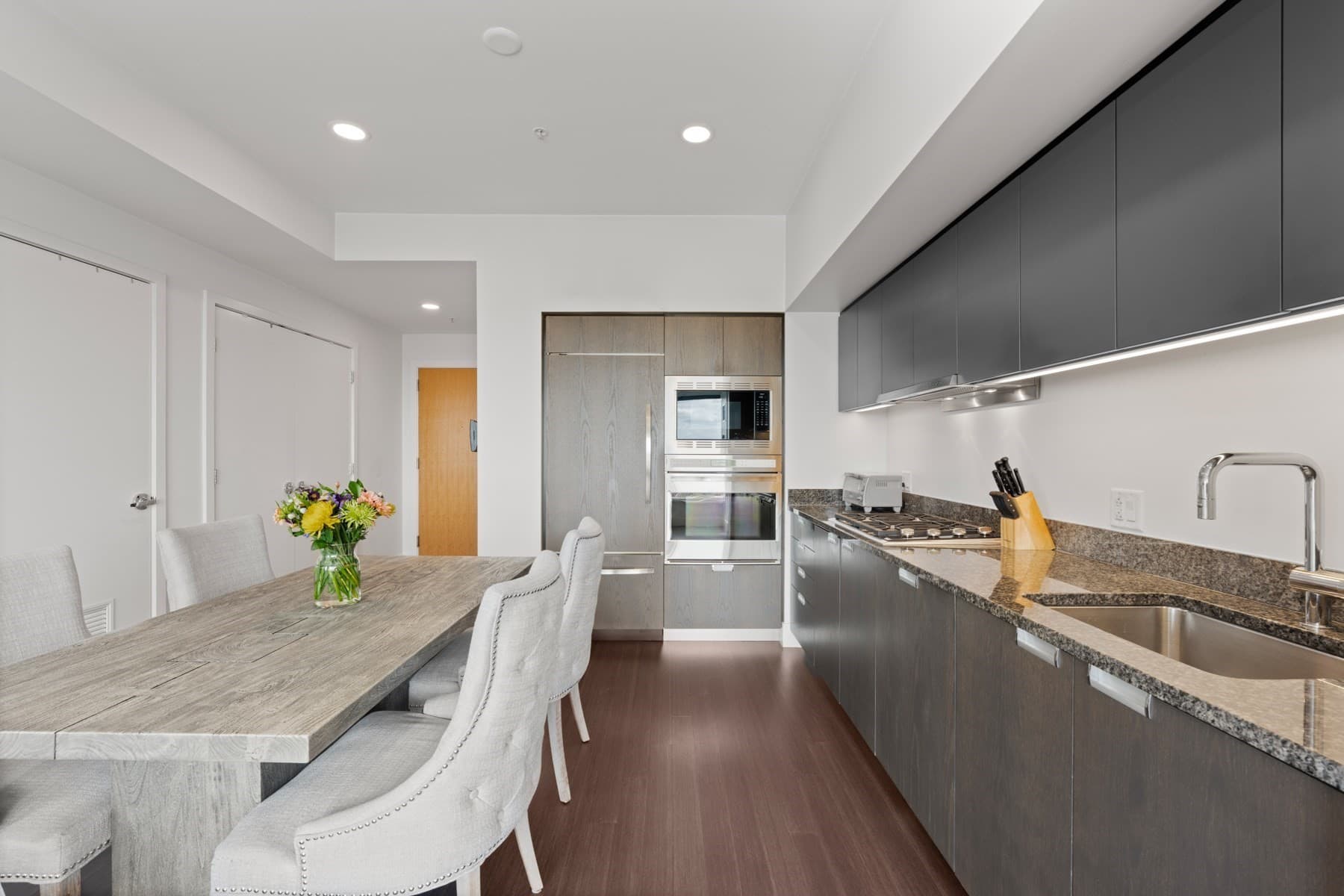 Condominium at 110 Stuart Street # 26J, Boston MA 02116, photo 6 of 38