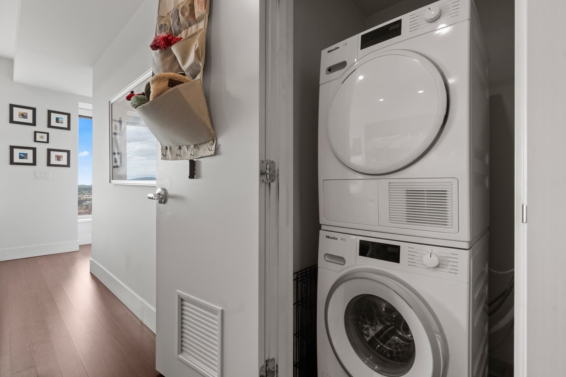 Condominium at 110 Stuart Street # 26J, Boston MA 02116, photo 17 of 38