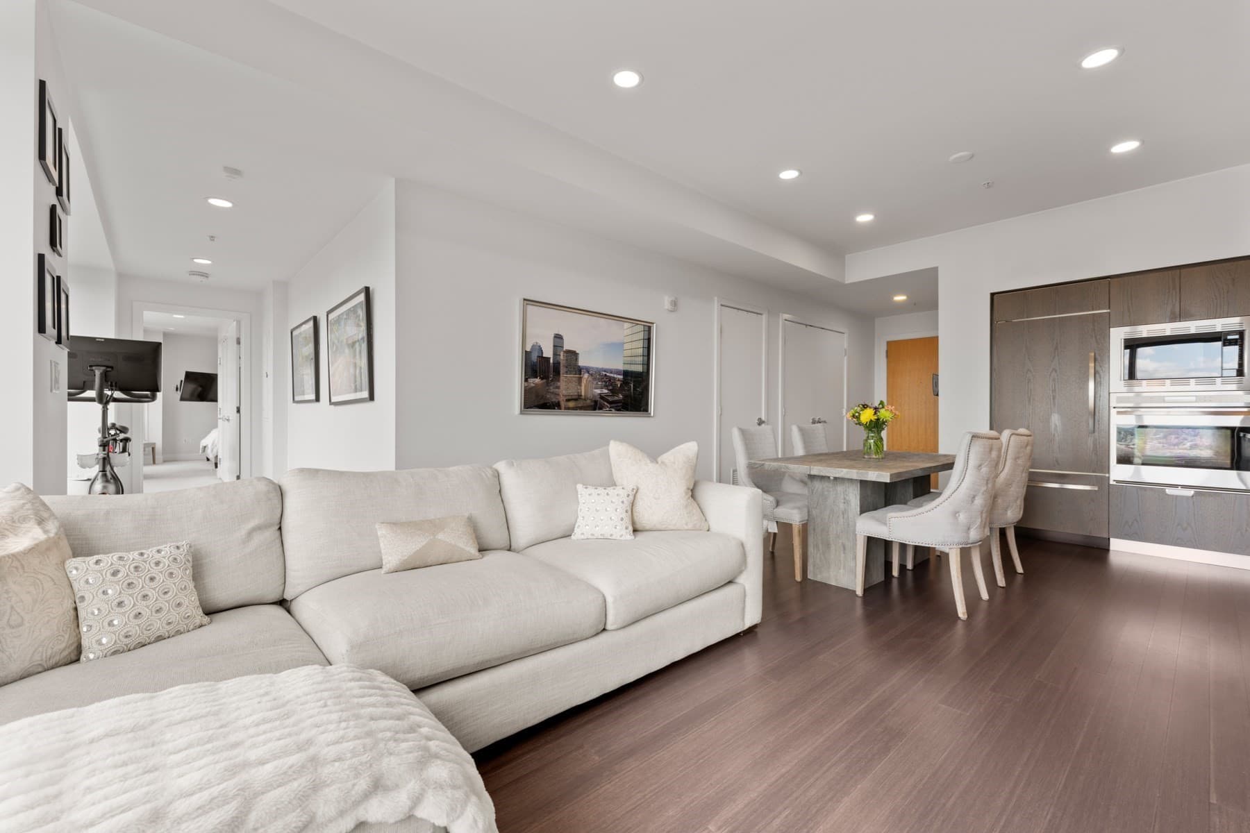 Condominium at 110 Stuart Street # 26J, Boston MA 02116, photo 14 of 38