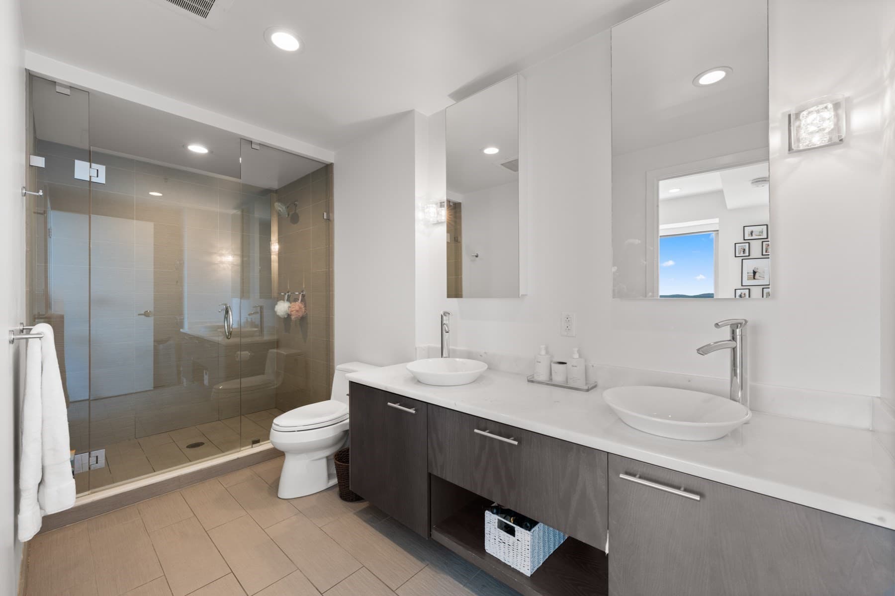 Condominium at 110 Stuart Street # 26J, Boston MA 02116, photo 25 of 38