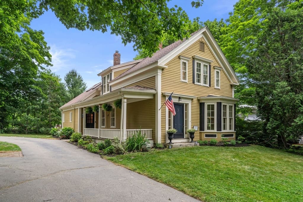 31 Broadway, Hanover MA 02339