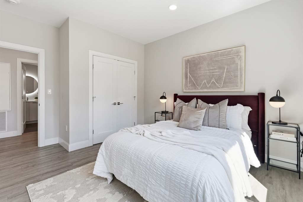 Condominium at 656 Saratoga # 306, Boston MA 02128, photo 7 of 13