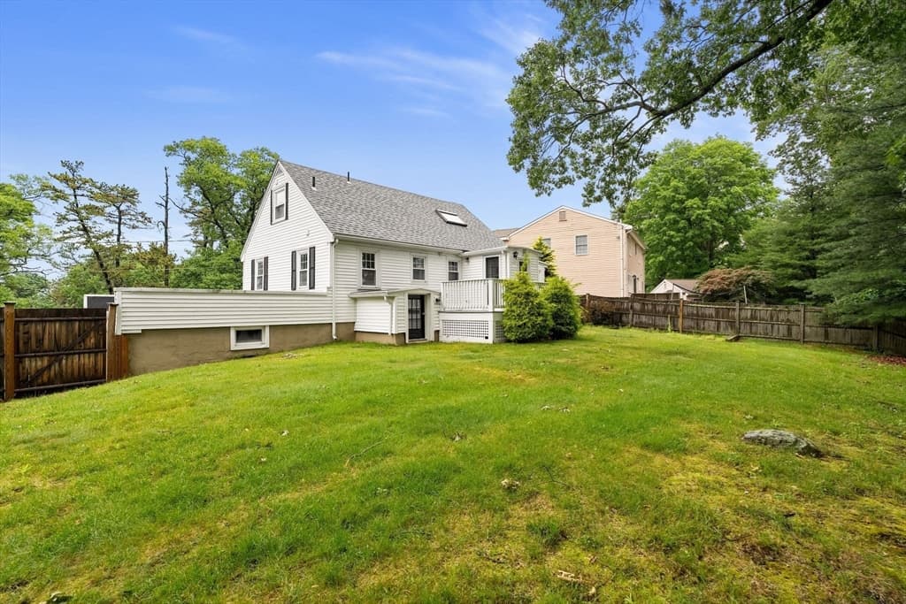 Single Family Residence at 19 Cunningham Cir, Waltham MA 02453, Waltham, photo 39 of 41